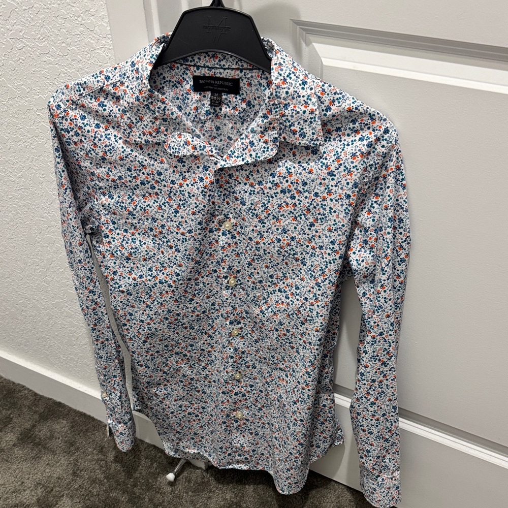 Banana Republic Multicolor Floral Button-Down Shirt